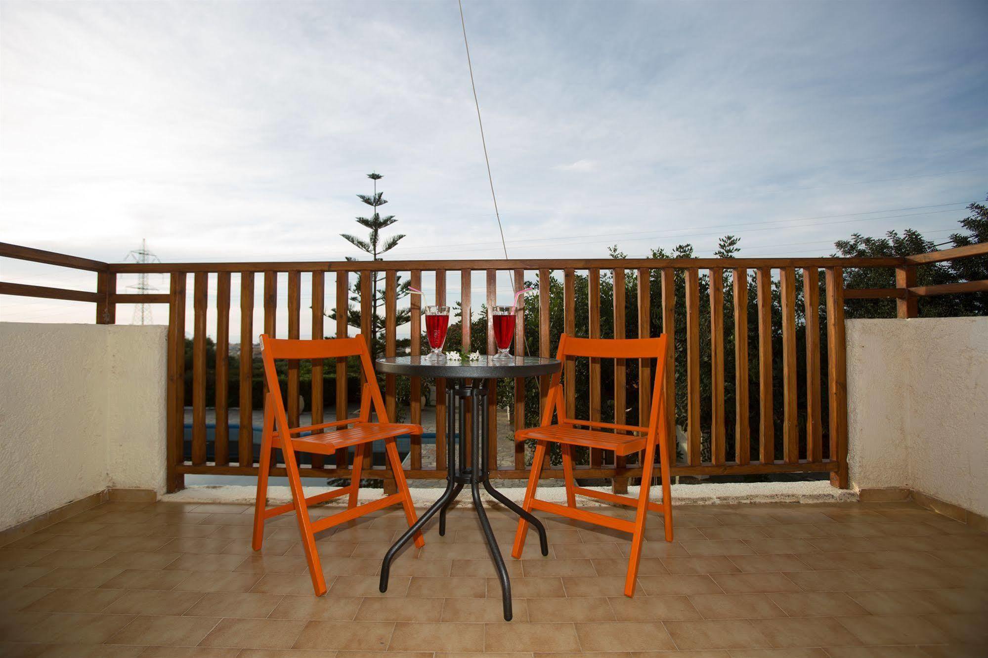 Ceratonia Apartment Malia Exterior foto